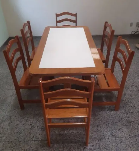 Mesa de Jantar com 6 cadeiras - Cerejeira Maciça - Restaurada / Impecável (1,60m x 0,85m)