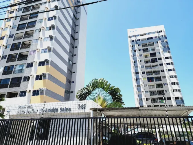 APARTAMENTO 02 QUARTOS - PETRÓPOLIS