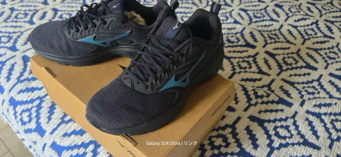 Mizuno space 4