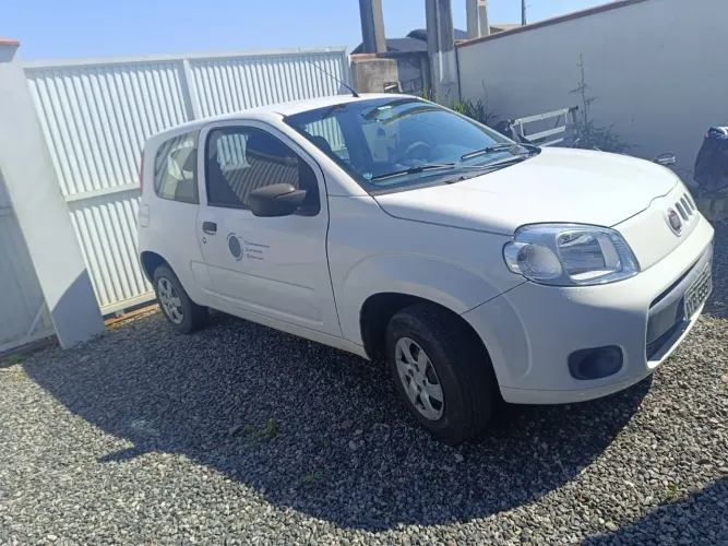 Fiat Uno Vivace Celeb. 1.0 EVO F. Flex 8V 3P 2014