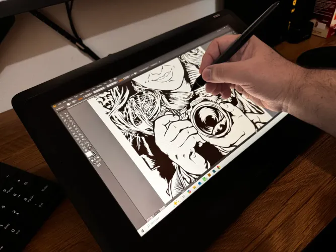 Wacom Cintiq 16 DTK-1660 + Suporte Original Wacom - Estado de Nova