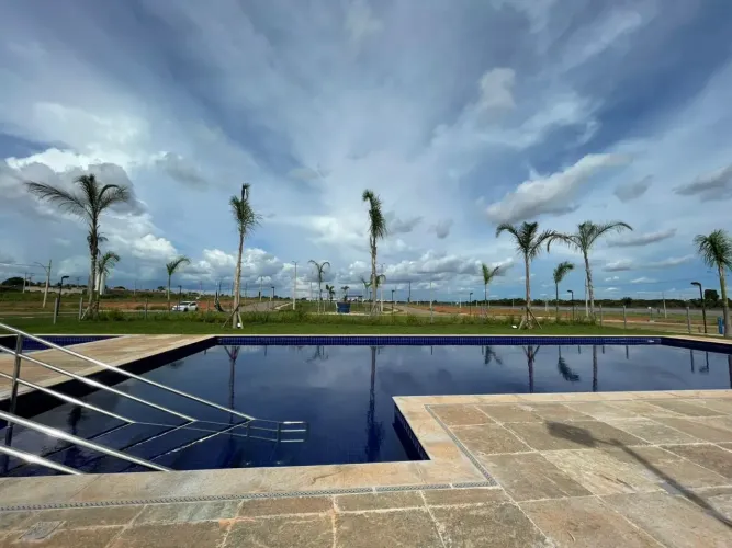 Condomínio Verana Lotes com 250m² em Várzea Grande - Av Mario Andreazza