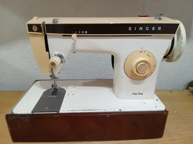 maquina de costura SINGER