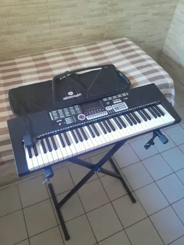 Teclado waldman mega bass 
