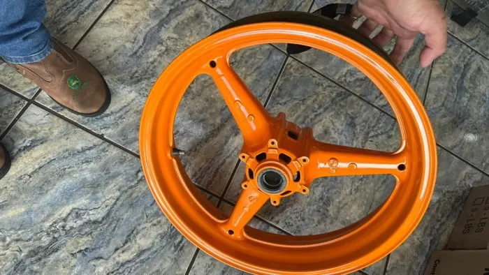 Roda da cbr1000 2008/ 2011