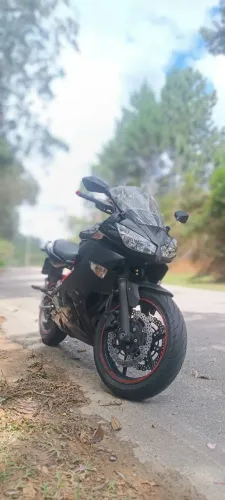 Ninja 650r CONSERVADA