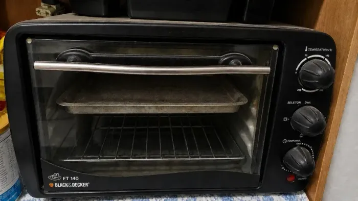 Forno Elétrico Black+Decker FT140 - Praticidade e Qualidade na Sua Cozinha