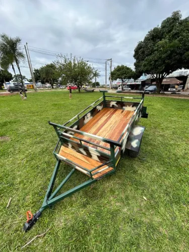 Carretinha 2.00 x 1.20 a pronta entrega nova - reboque