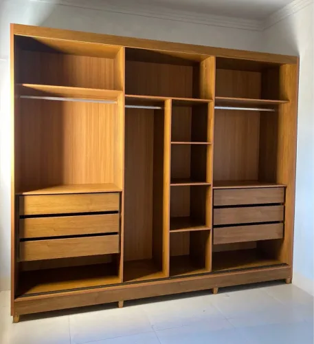 GUARDA ROUPA BERGAMO 3 ESPELHOS MDF