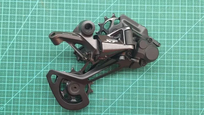 Câmbio Shimano Deore XT M8100 - 12 velocidades