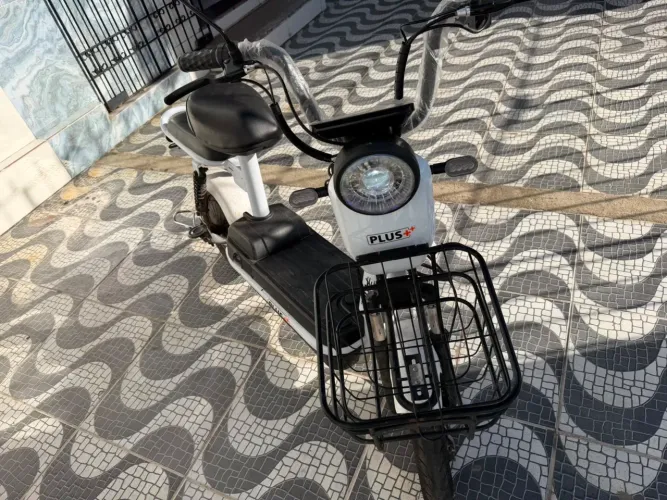 Scooter elétrica