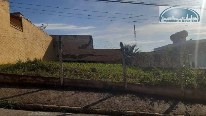 Terreno à venda, 450 m² por R$ 1.350.000,00 - Jardim Itália - Vinhedo/SP
