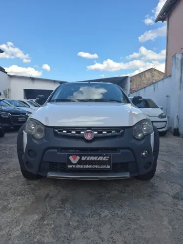 Fiat Palio Weekend Adventure Locker 1.8 Flex 2016
