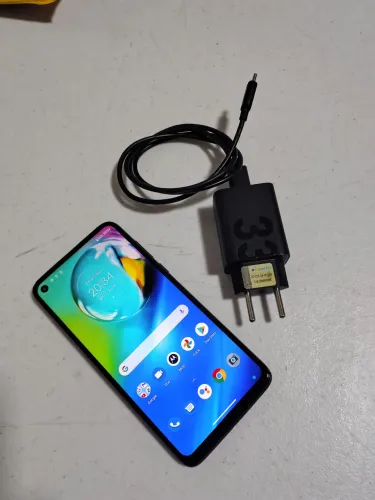 Moto G8 POWER
