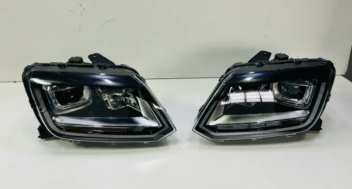 Par farol led xenon Amarok novo original com rêatores