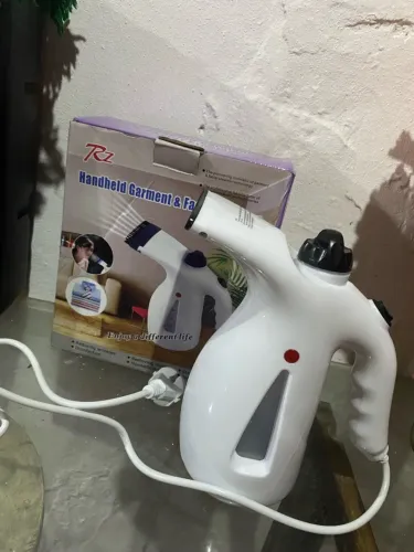 Vendo ferro de passar a vapor / passadeira