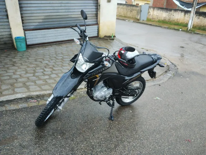 Vendo moto Bross NXR 160