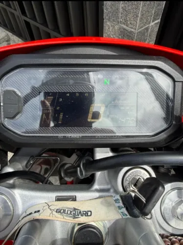 Vendo Moto Honda Tornado 300cc 2025