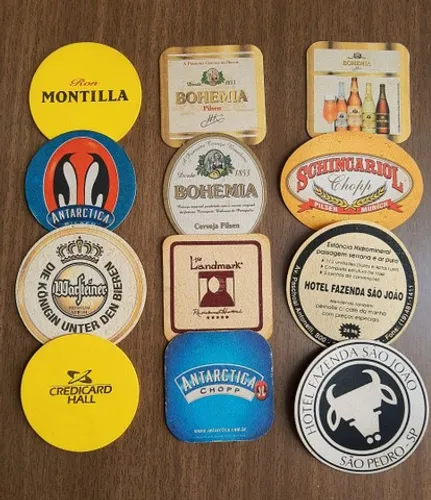 *Coleção Bolachas Porta Copo* Chopp e Cerveja, em papelão e E.V.A. antigas. 12Pçs.