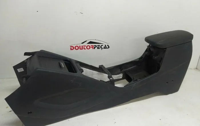 Console Central Kia Cerato 2014/2018 84611 a7000     