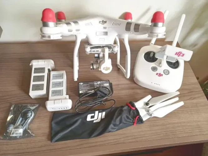 DJI Phantom 3 Advanced 