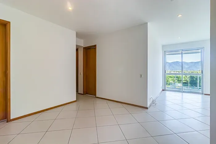 V- Apartamento para venda possui 99 metros quadrados com 4 quartos e 2 vagas em Barra Boni