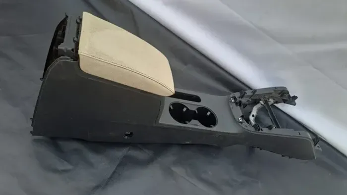 Console Central Vw Jetta 2.0 2012/2016 5c6864251