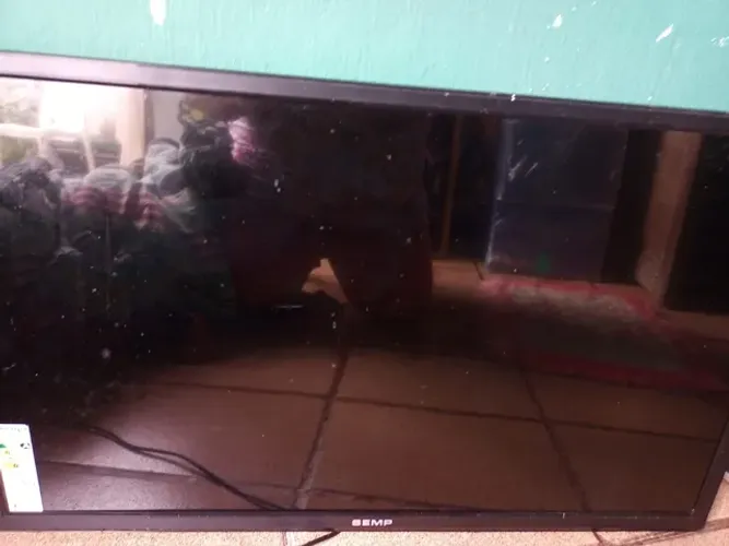 TV semp de 32p