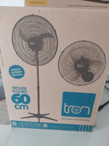 Ventilador de parede Tron 60cm - Oscilante - Novo
