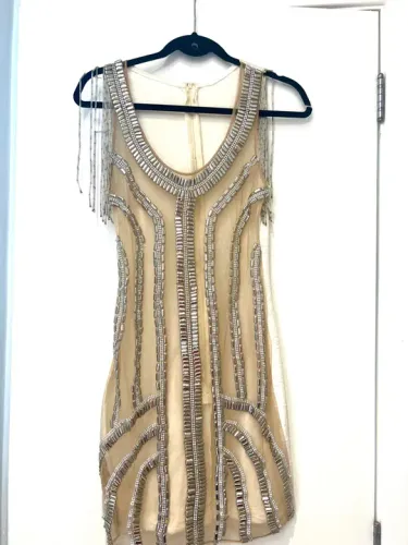 Vestido Bordado com tule - Luxo e Elegância