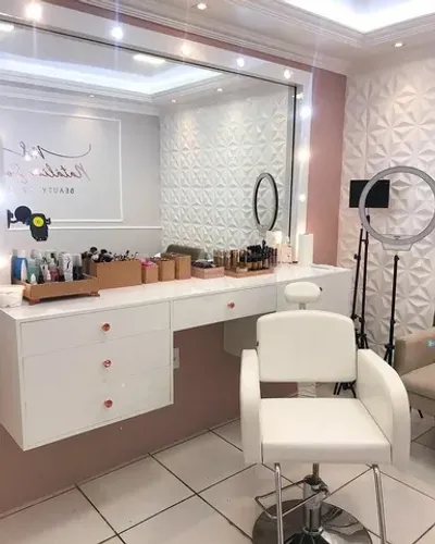 Móveis para Studio de maquiagem - Preço baixo e entrega rápida! 