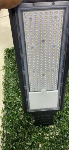 Luminária 200w SMD P/ alvenaria forte.