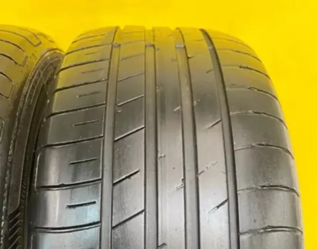 Pneus 225/55/18 Goodyear AG