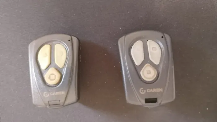Controle remoto para portão preto - marca: Garen
