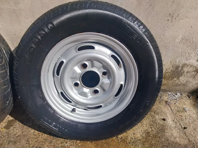 Jogo de roda fusca brasilia e derivados aro 14