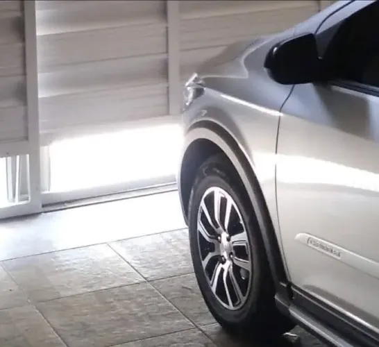 Vendo alargador direito e esquerdo do onix active 2017/2018 novo lacrado original chevr.