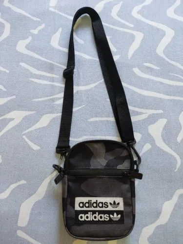 Bolsa t Bag  Adidas Camuflada - Nova!