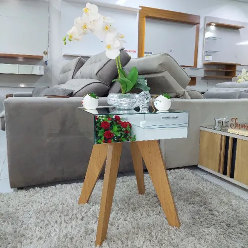 Mesa de centro espelhada