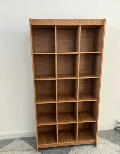 ESTANTE COLMEIA COM 15 NICHOS 100% MDF