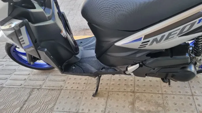 Neo automática  2022 com 6800km