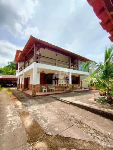Casa com 3 dormitórios à venda, 300 m² por R$ 750.000,00 - Itaipu - Niterói/RJ