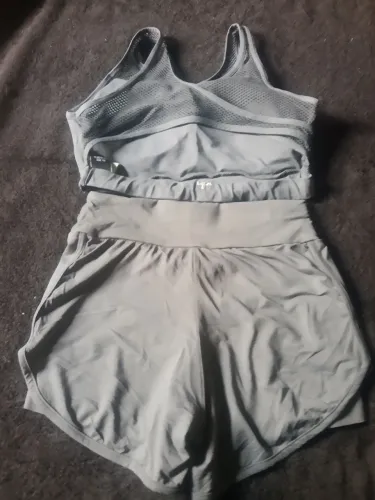 Conjunto feminino academia 