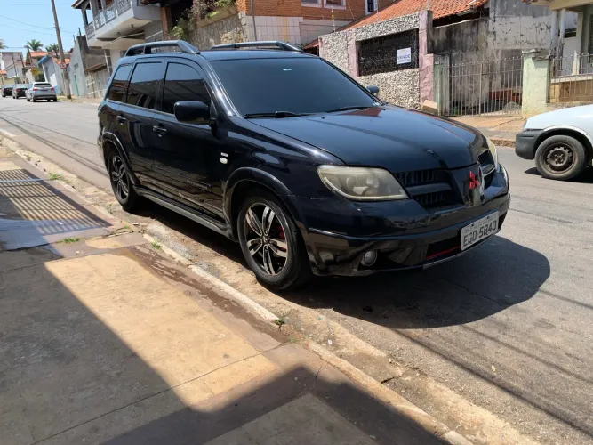 Mitsubishi Airtrek 2.4 16V 163cv/ 136cv 4X4 5P Aut. 2008
