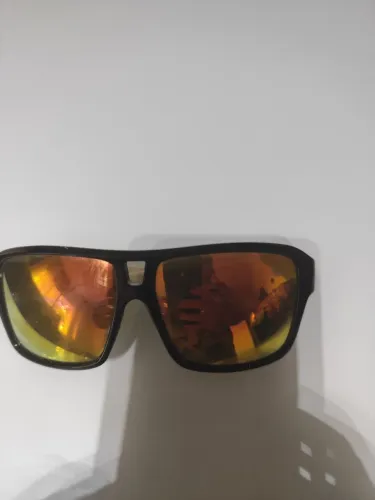 Óculos de sol espelhado