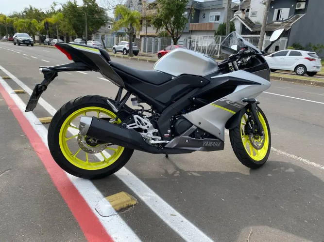 Yamaha YZF-R15 ABS, 2024, 3.000 km
