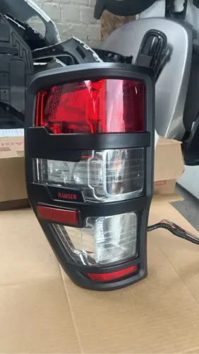 Lanterna Ford Ranger Original Usada 