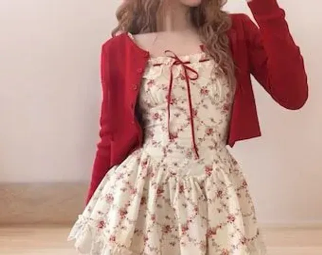 Vestido florido com blusinha