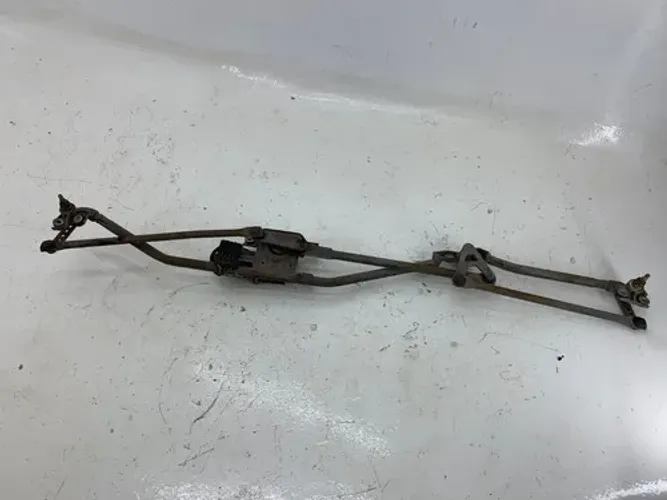 Limpador De Parabrisa Com Motor Zafira 2003 A 2010