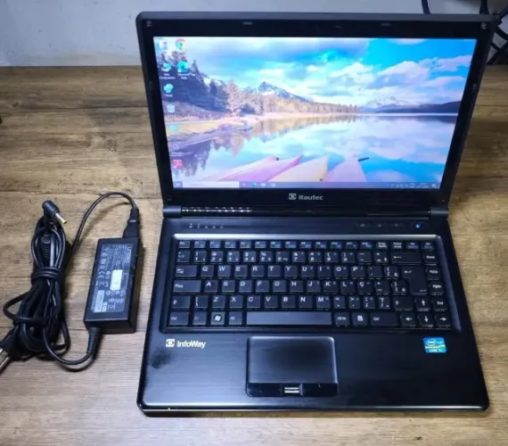 Notebook i5 / 4 GB Ram / 120 GB SsD / Carregador