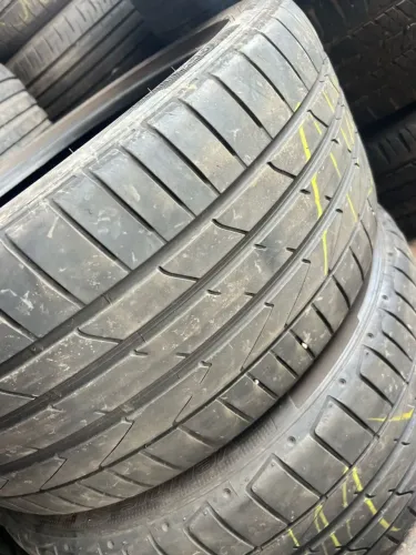 Pneu 245/40/18 Hankook 80 % Vida Util.